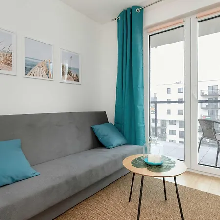 Apartment White And Beige In With Access To The Outdoor Gym By Renters Gdynia