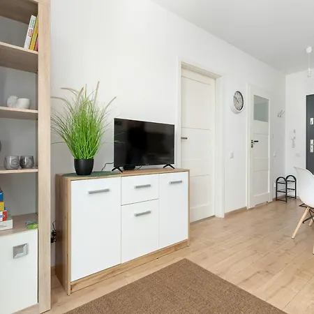 Baltic Breeze In With Parking & Access To The Outdoor Gym By Renters Gdynia
